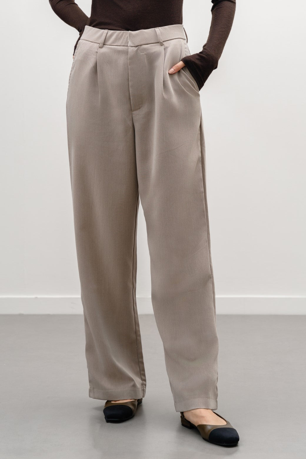 BEIGE WIDE LEG TROUSERS