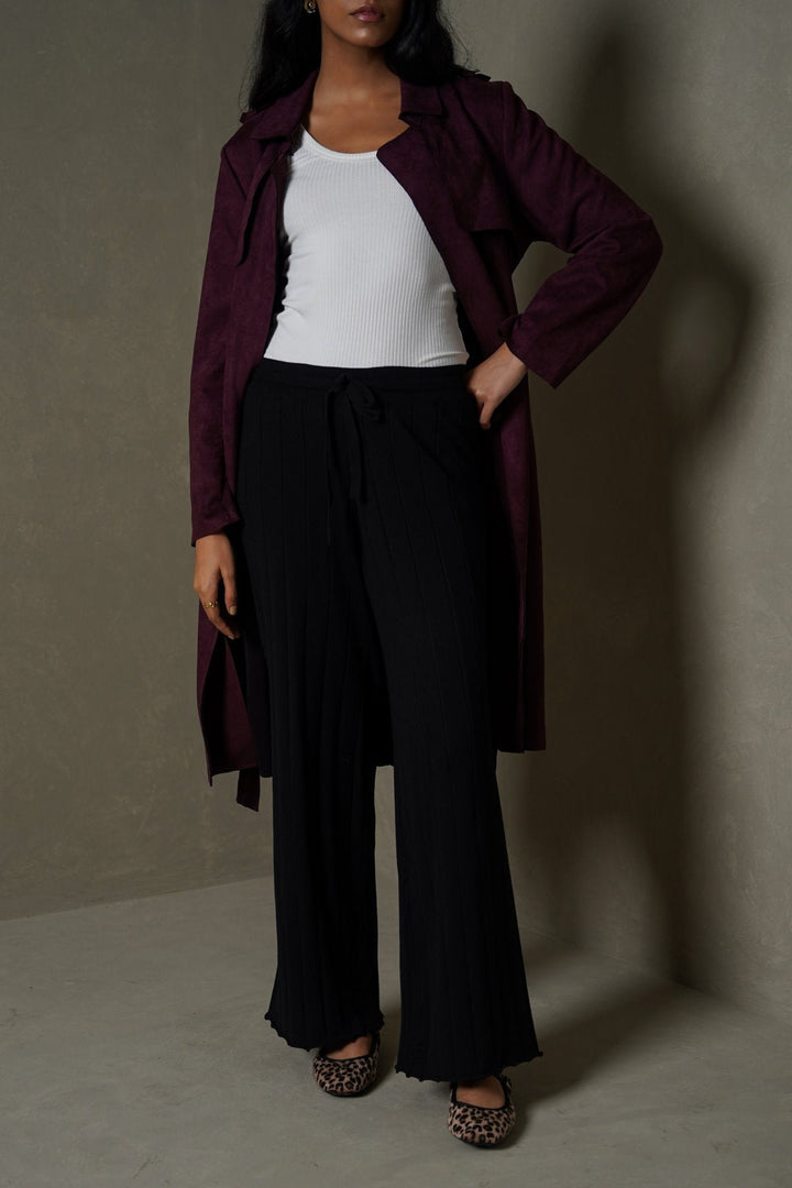 BLACK RIB-KNIT STRAIGHT PANTS