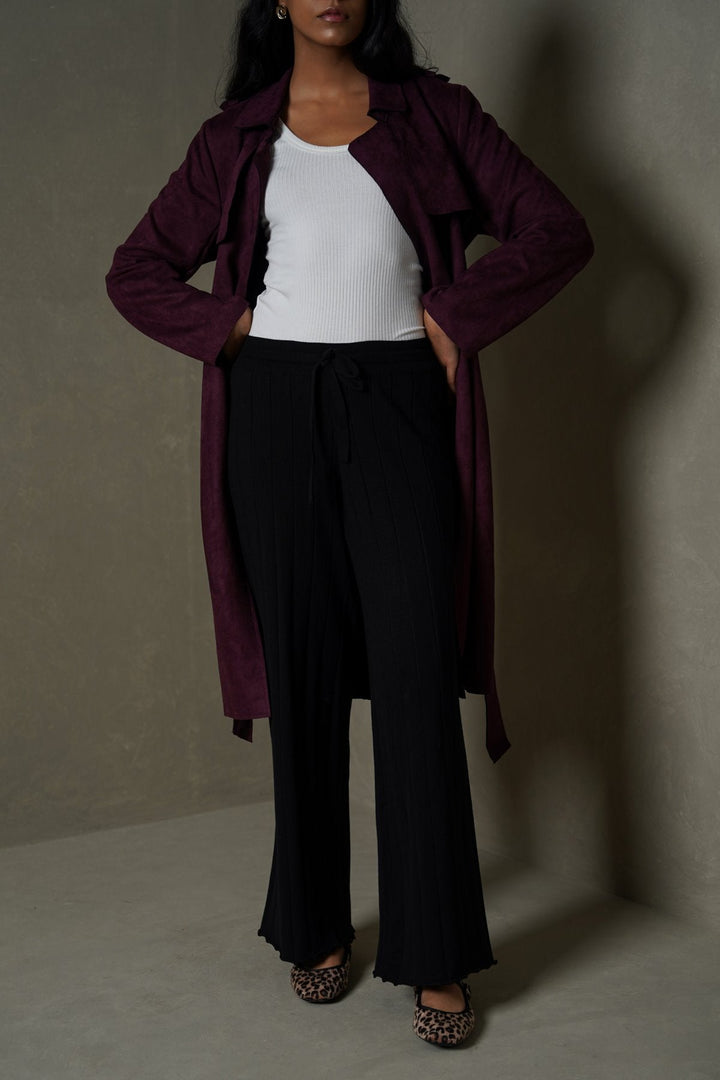 BLACK RIB-KNIT STRAIGHT PANTS