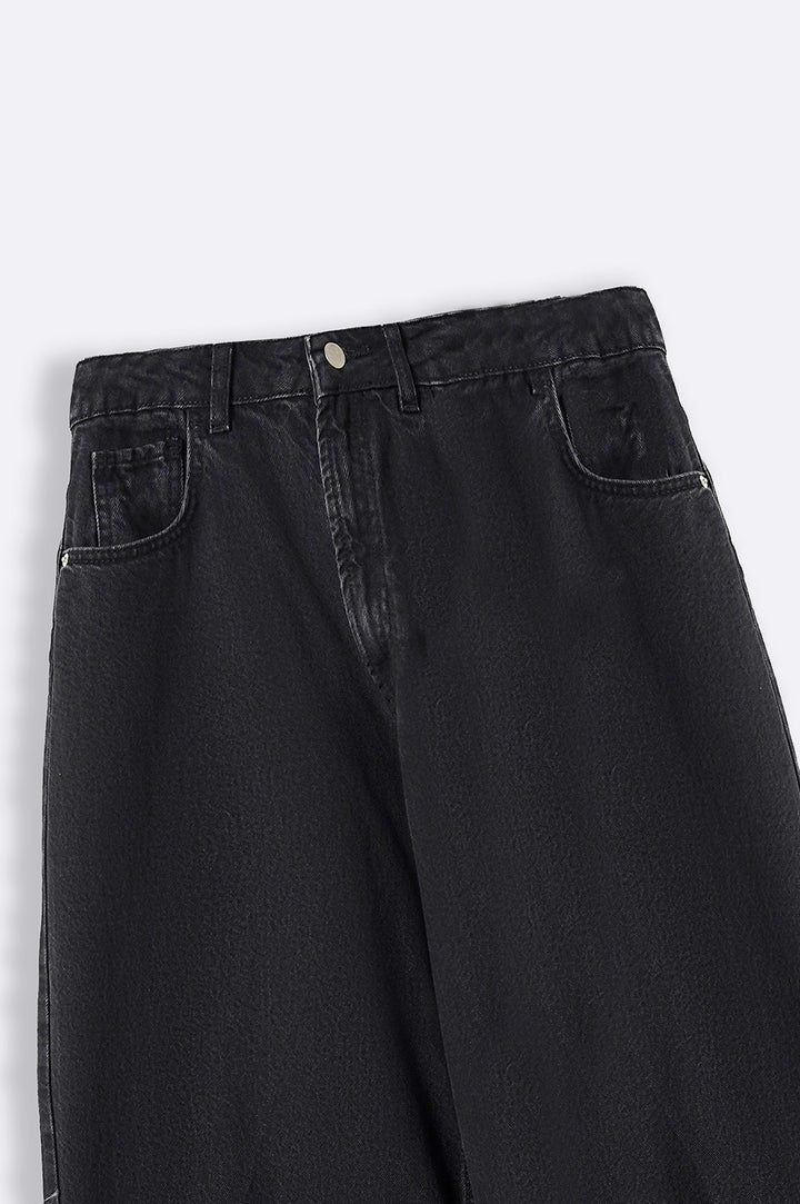 BLACK ICON BARREL JEANS