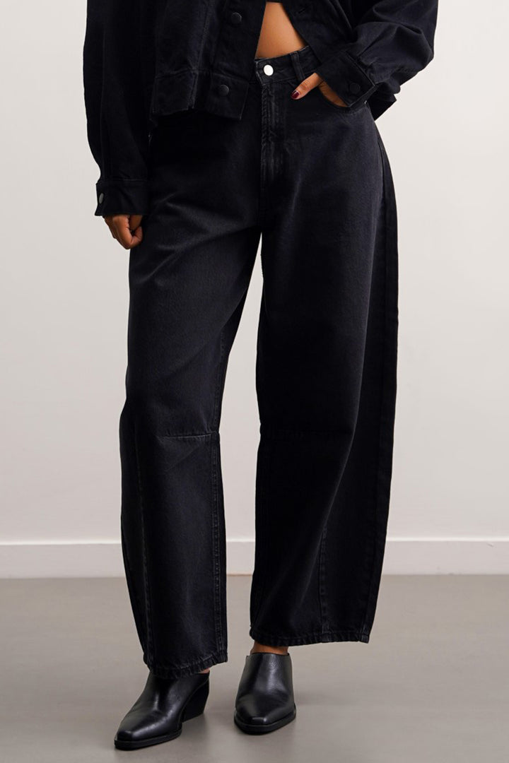 BLACK ICON BARREL JEANS
