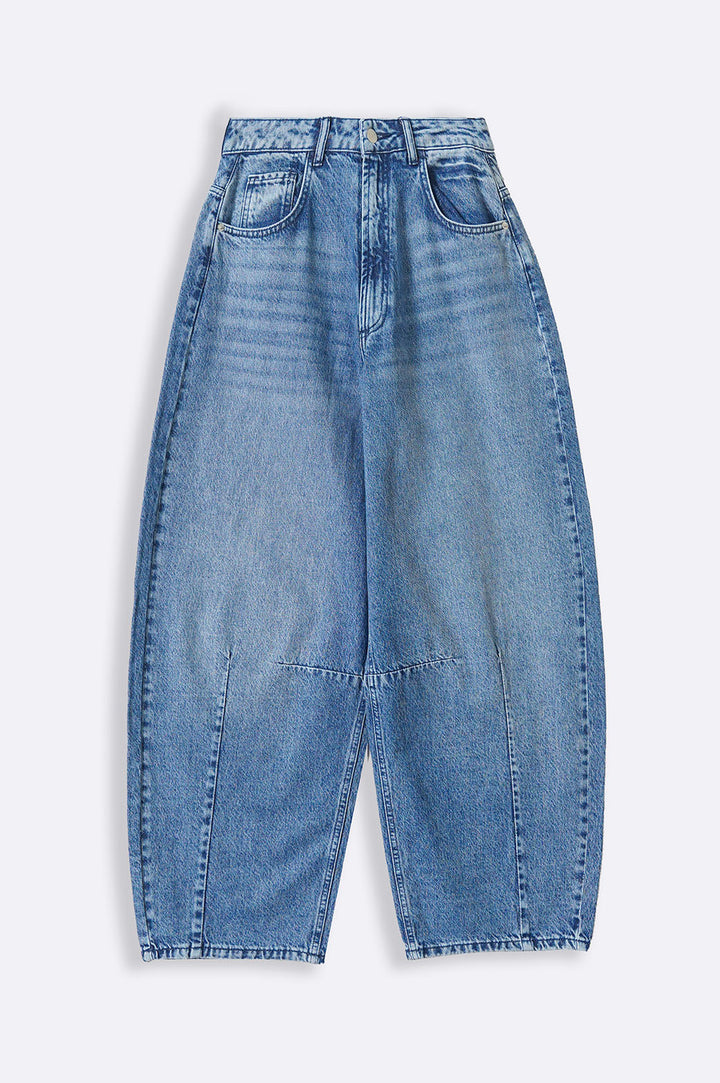 LIGHT BLUE ICON BARREL JEANS