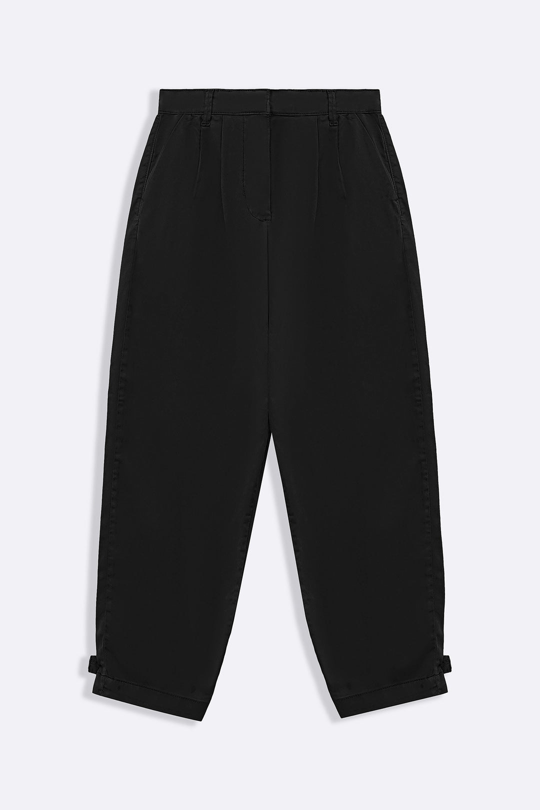 BLACK HIGH WAISTED MOM PANTS