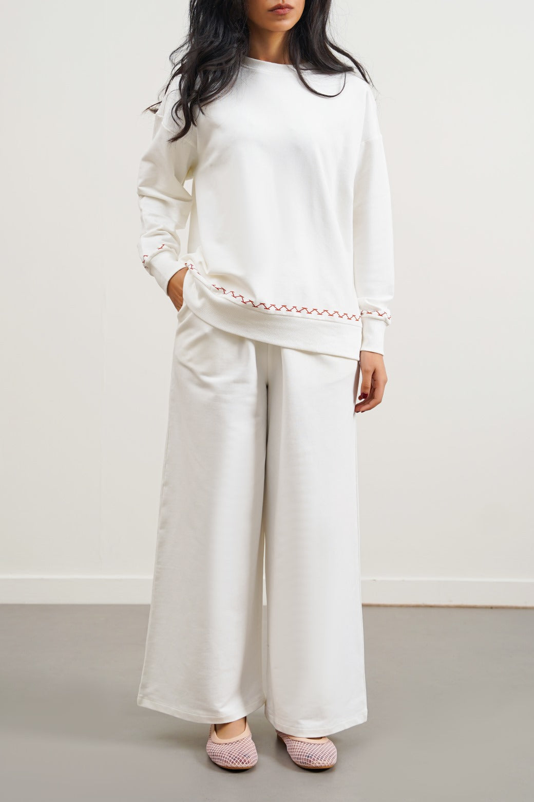 WHITE PRINTED SWEATSHIRT