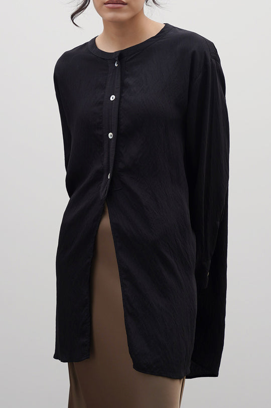 BLACK FLOWY SHIRT