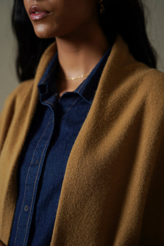 KHAKI THE MOM CARDIGAN