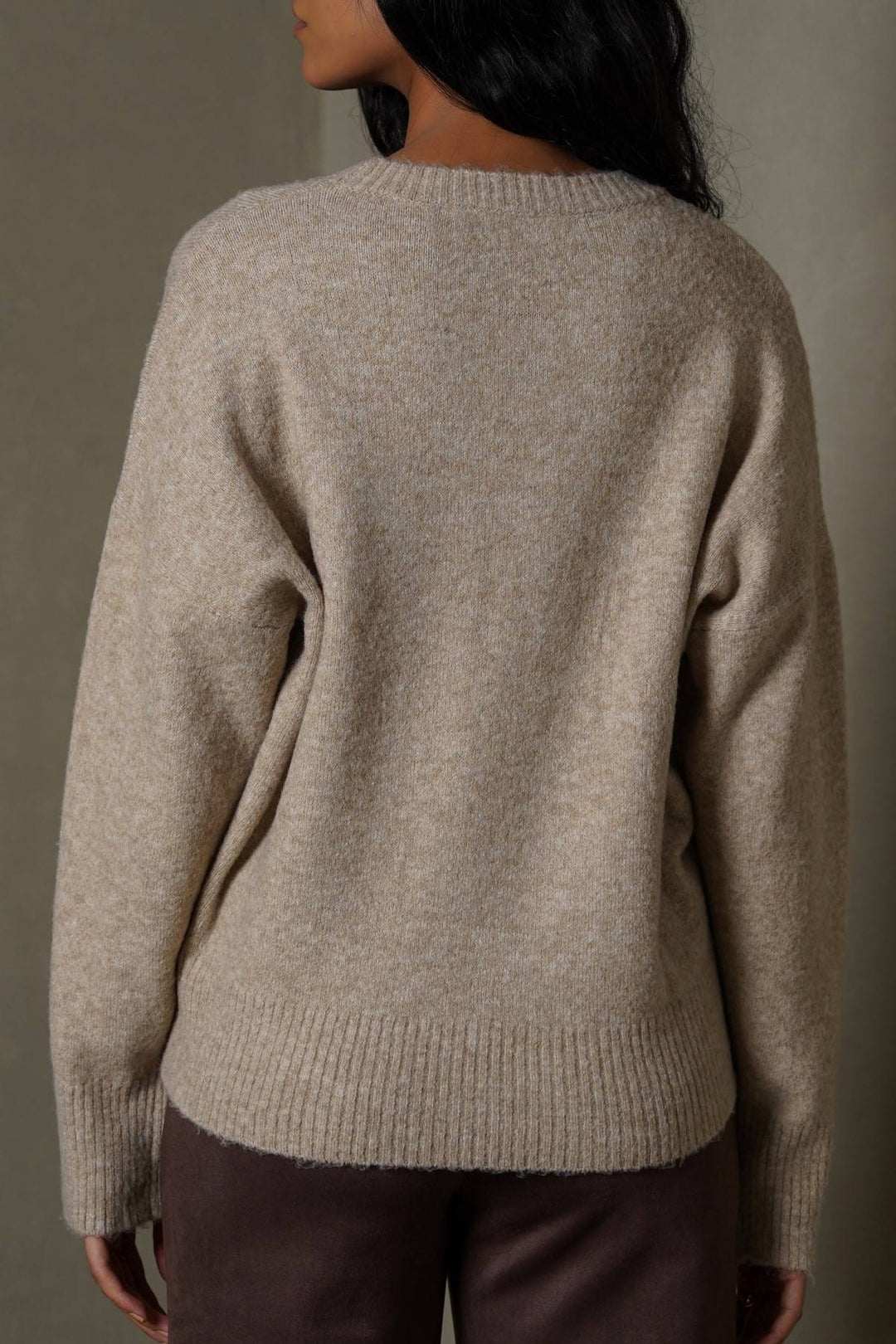 FINE KNIT SWEATER