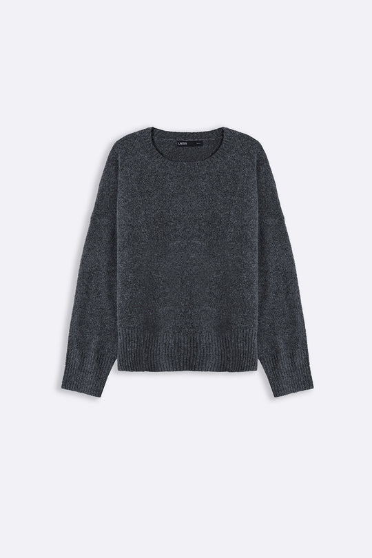 FINE KNIT SWEATER