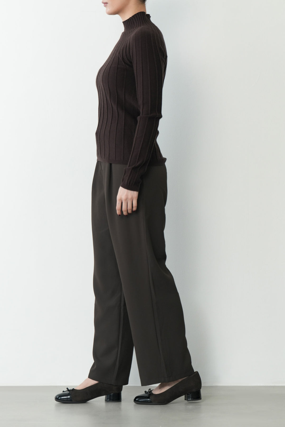 RIBBED BODYCON SWEATER