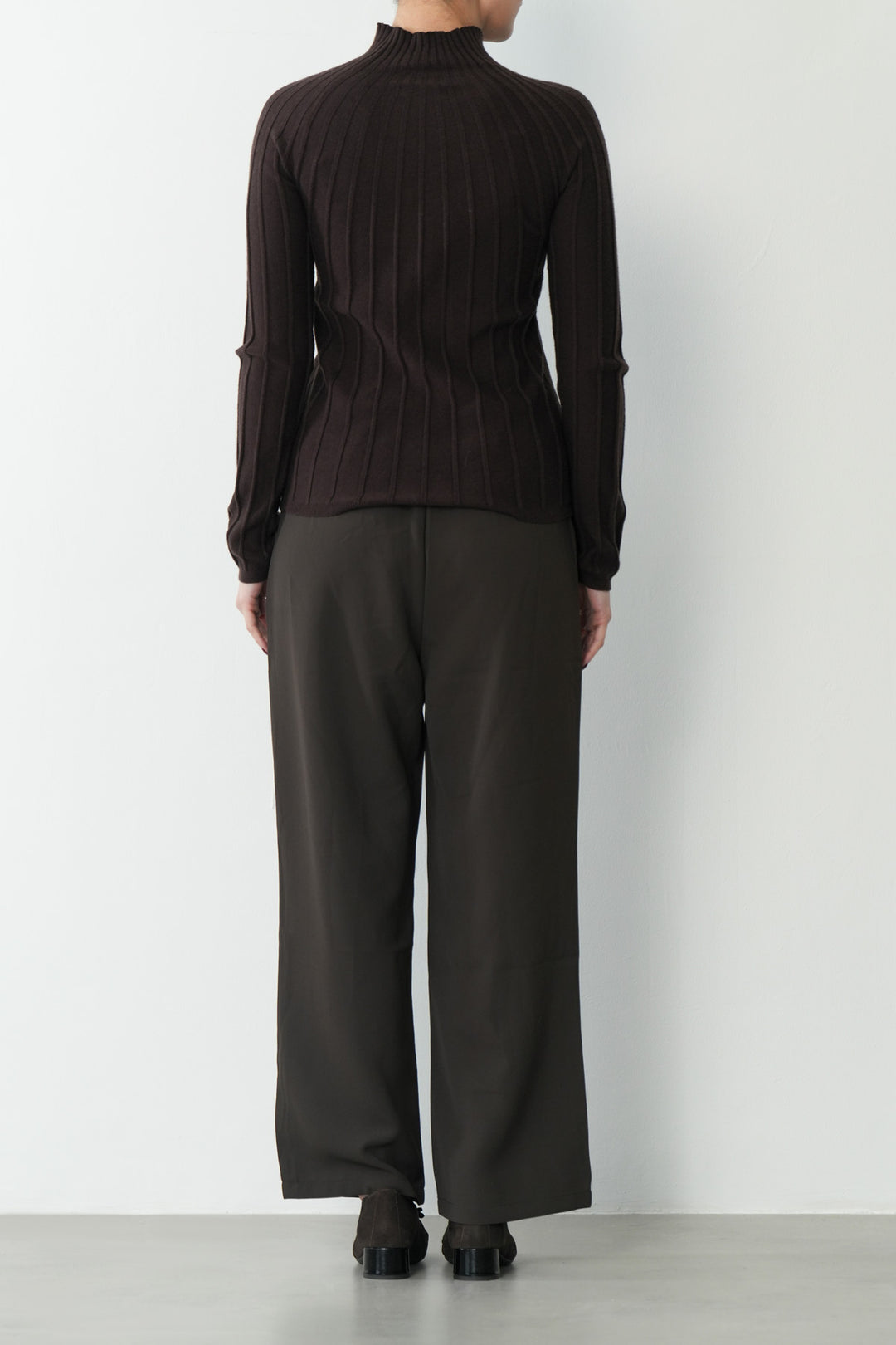 RIBBED BODYCON SWEATER