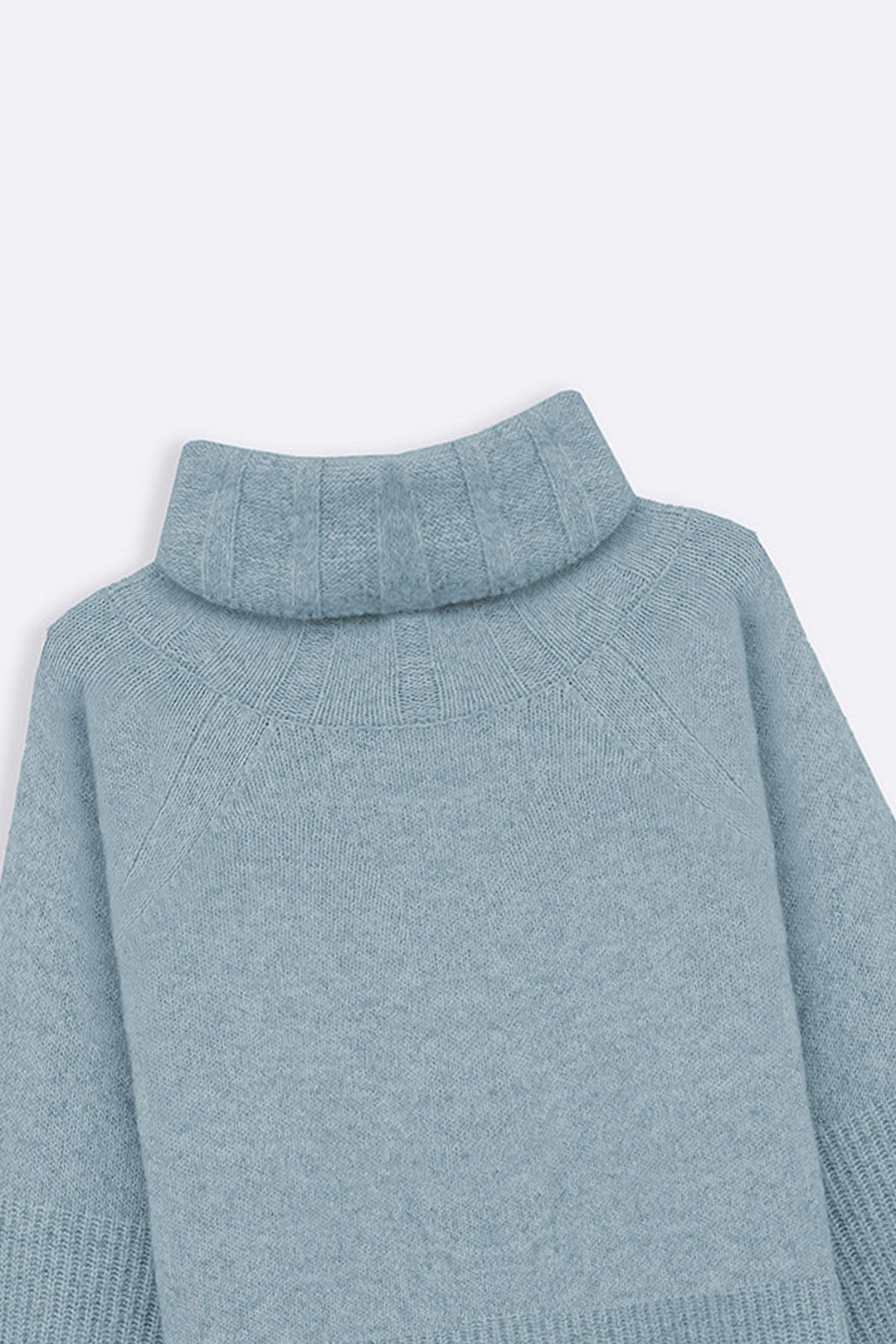 BLUE MOROCCO RIB SLEEVE SWEATER