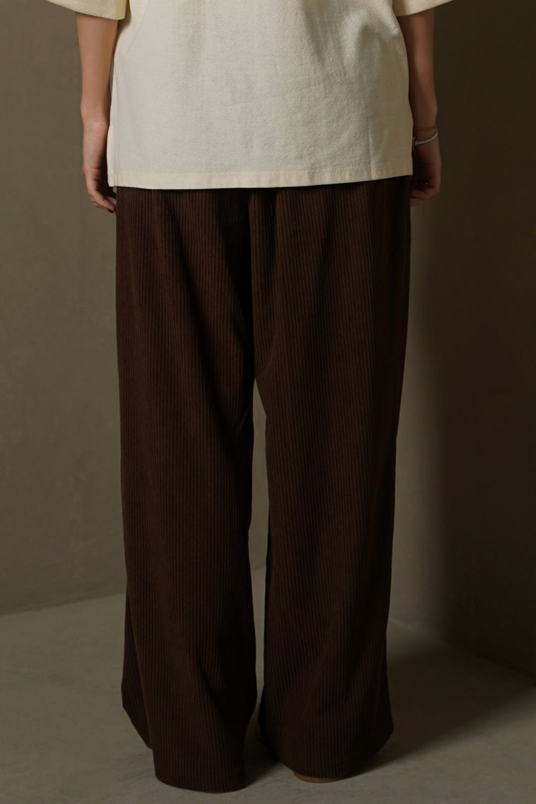 CHOCOLATE WALNUT CORDUROY TROUSERS
