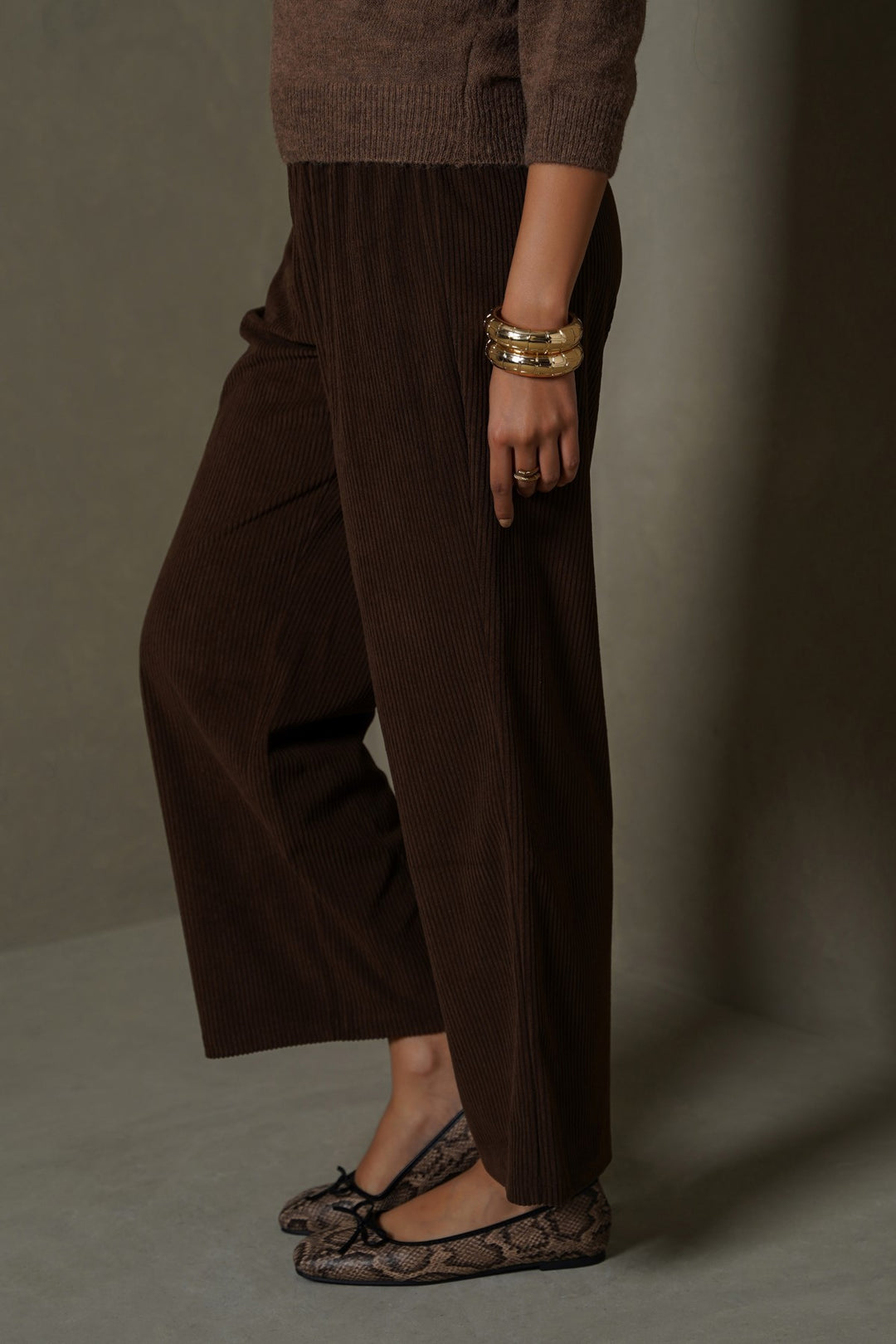BROWN VELVET EARTH TROUSERS