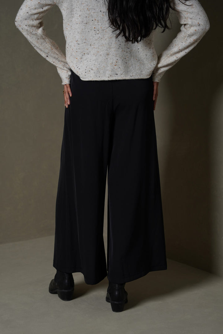 BLACK KYOTO PLEATED PANTS
