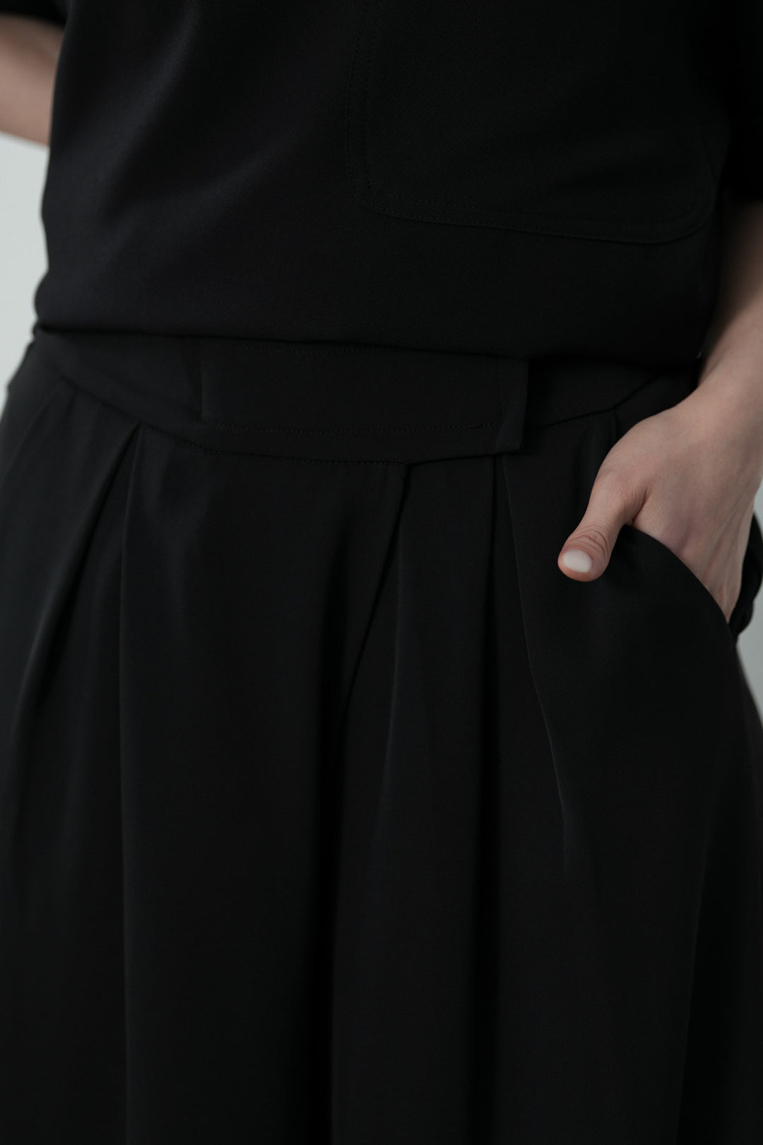 KYOTO PLEATED PANTS
