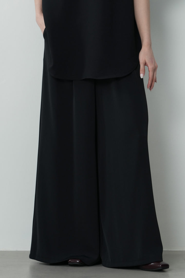 KYOTO PLEATED PANTS