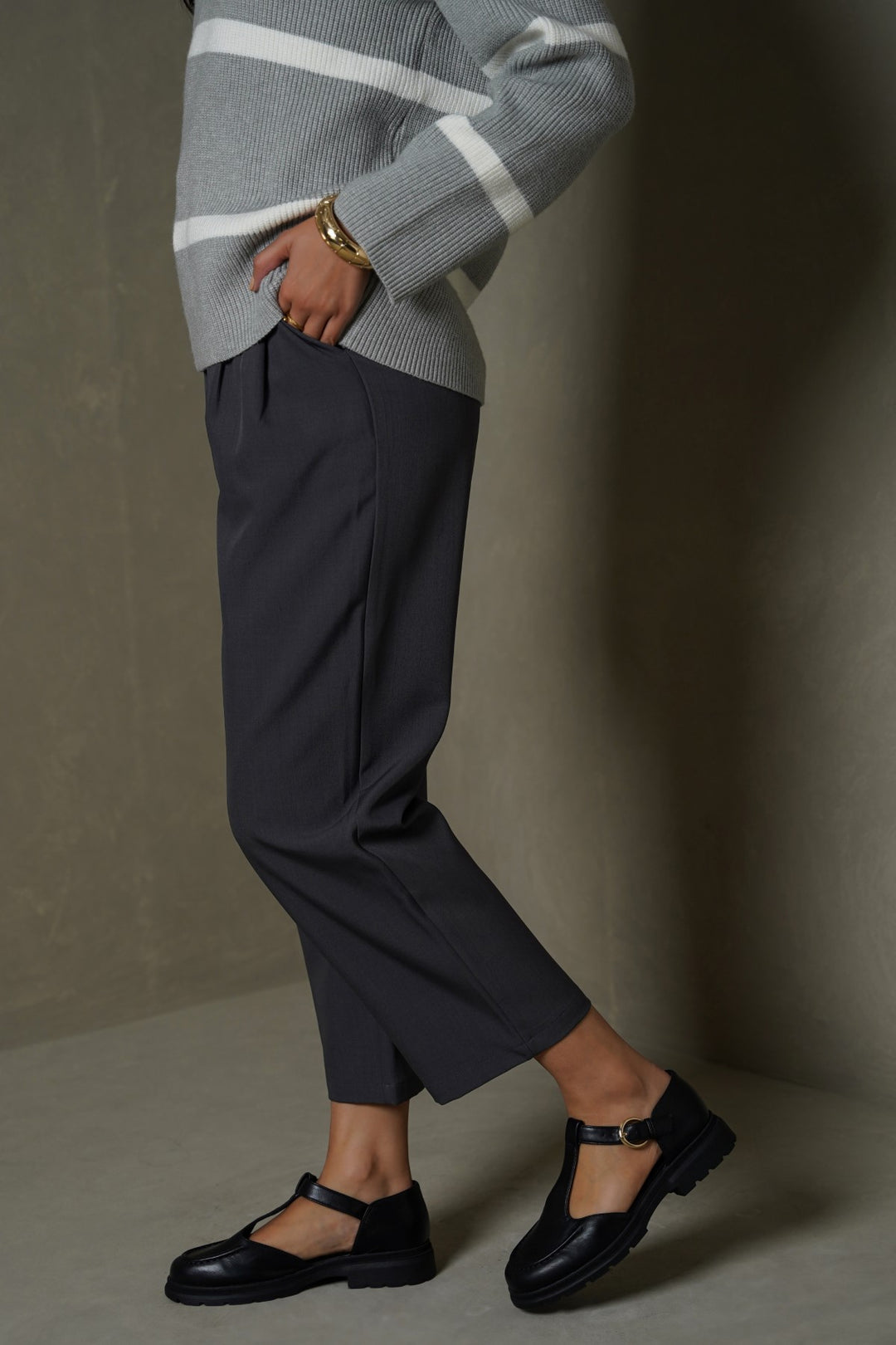 GREY CLASSIC DART PANTS