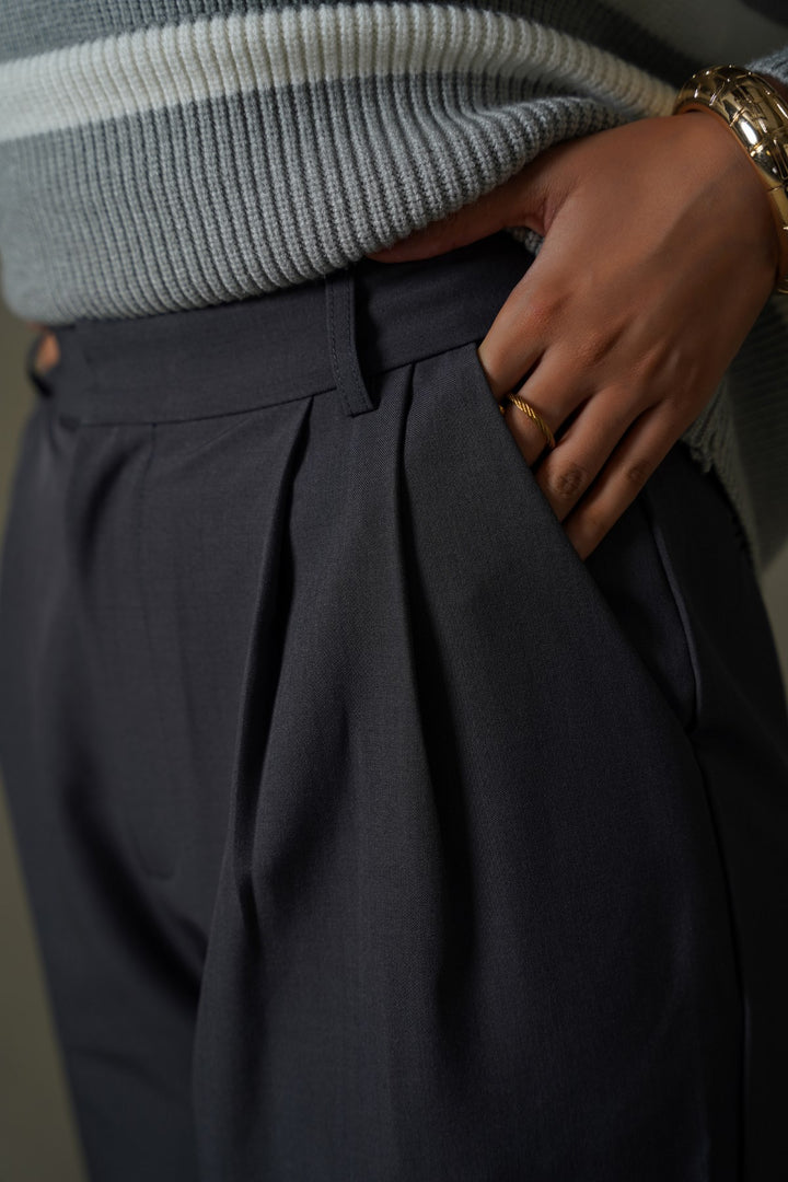 GREY CLASSIC DART PANTS