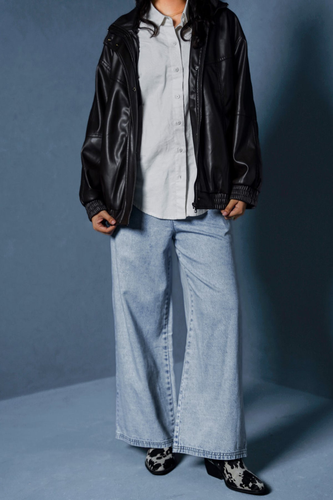 LIGHT BLUE EASY WIDE LEG JEANS