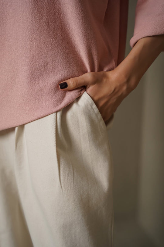 ECRU CROPPED PANTS