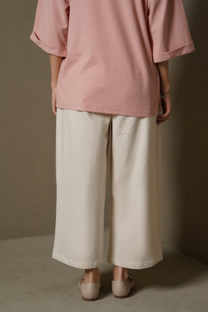 ECRU CROPPED PANTS