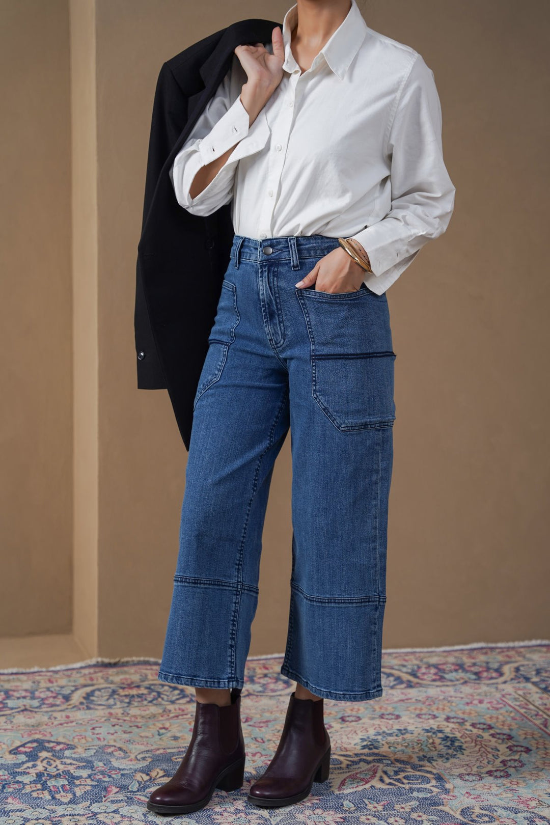 MID BLUE HIGHLINE CROPPED JEANS