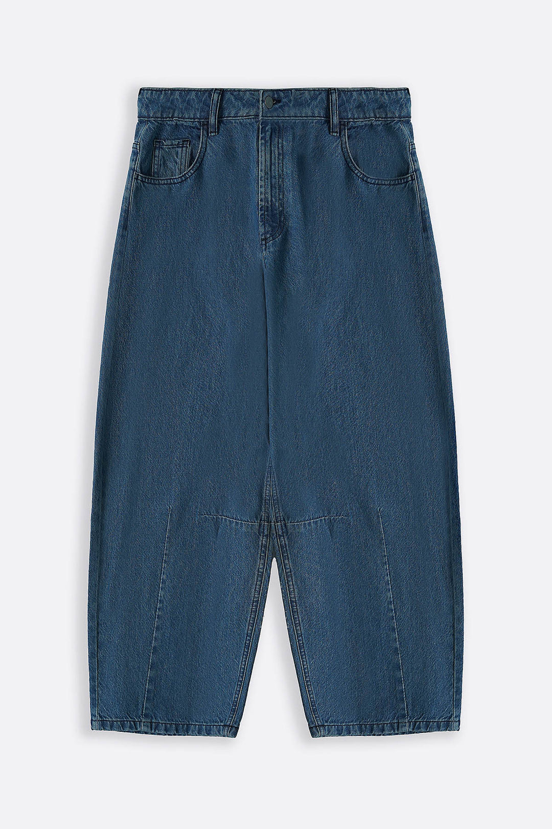 MID BLUE BASIC BARREL JEANS
