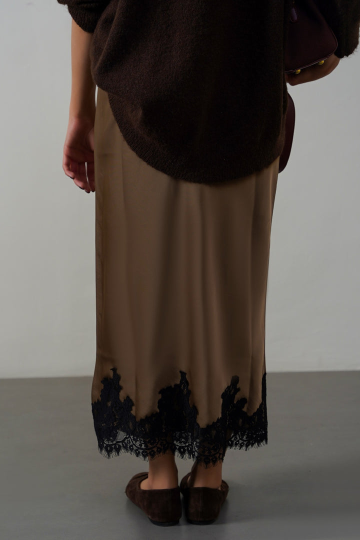LACE AND SILK SKIRT