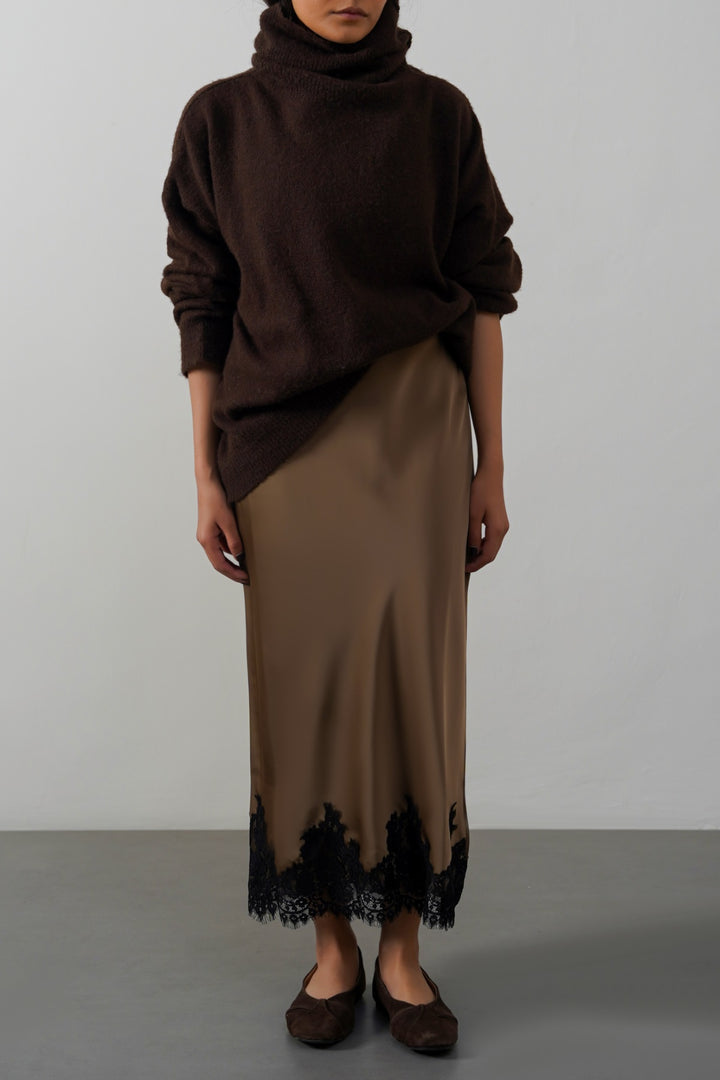 LACE AND SILK SKIRT