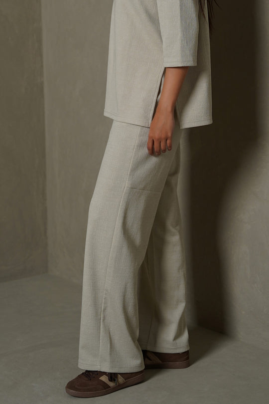 TEXTURED PANTS