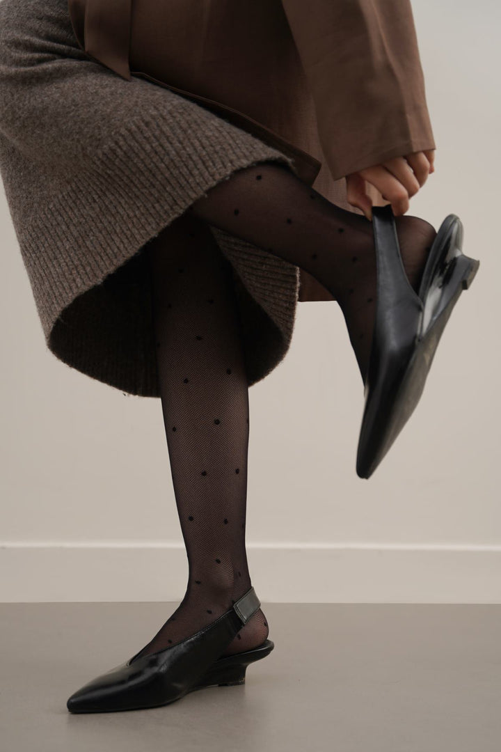MESH DOT STOCKINGS