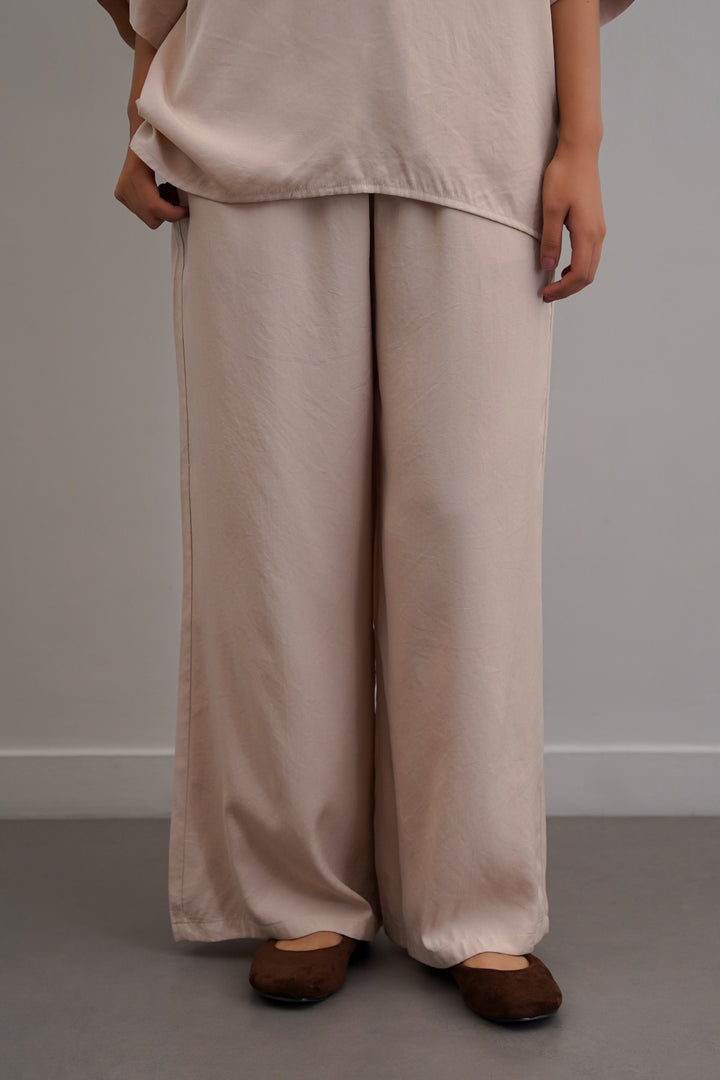 CREAM SLEEK SILK TROUSERS