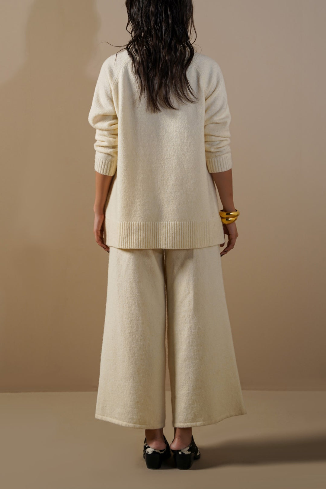 CREAM LOUNGE PANTS