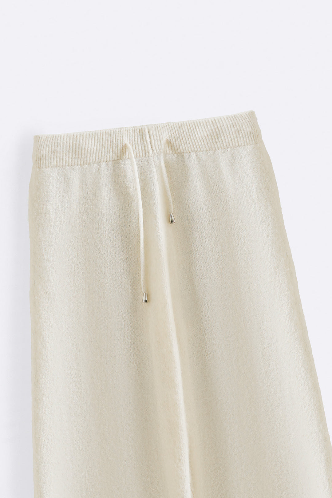 CREAM LOUNGE PANTS