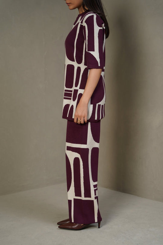 BURGUNDY CREAM COLORBLOCK SWEATER PANTS