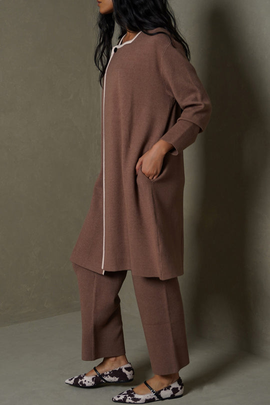 KHAKI DUNE CAPE SWEATER