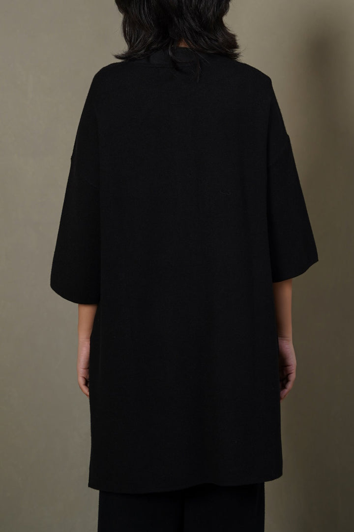 BLACK BUTTON KNIT CARDIGAN