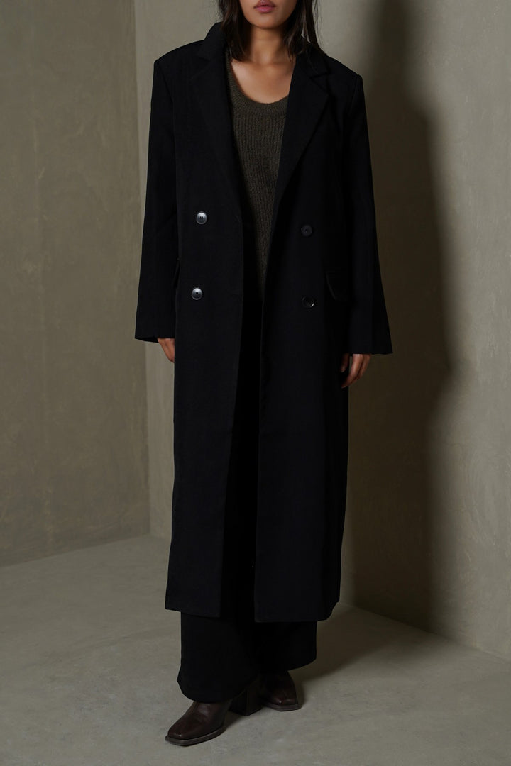 BLACK-EXTRA LONG BLAZER