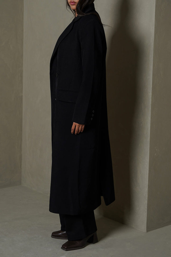 BLACK-EXTRA LONG BLAZER