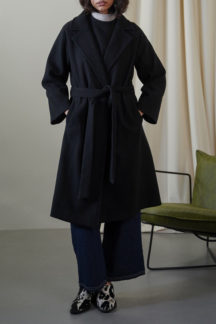 BLACK LONG BELTED COAT