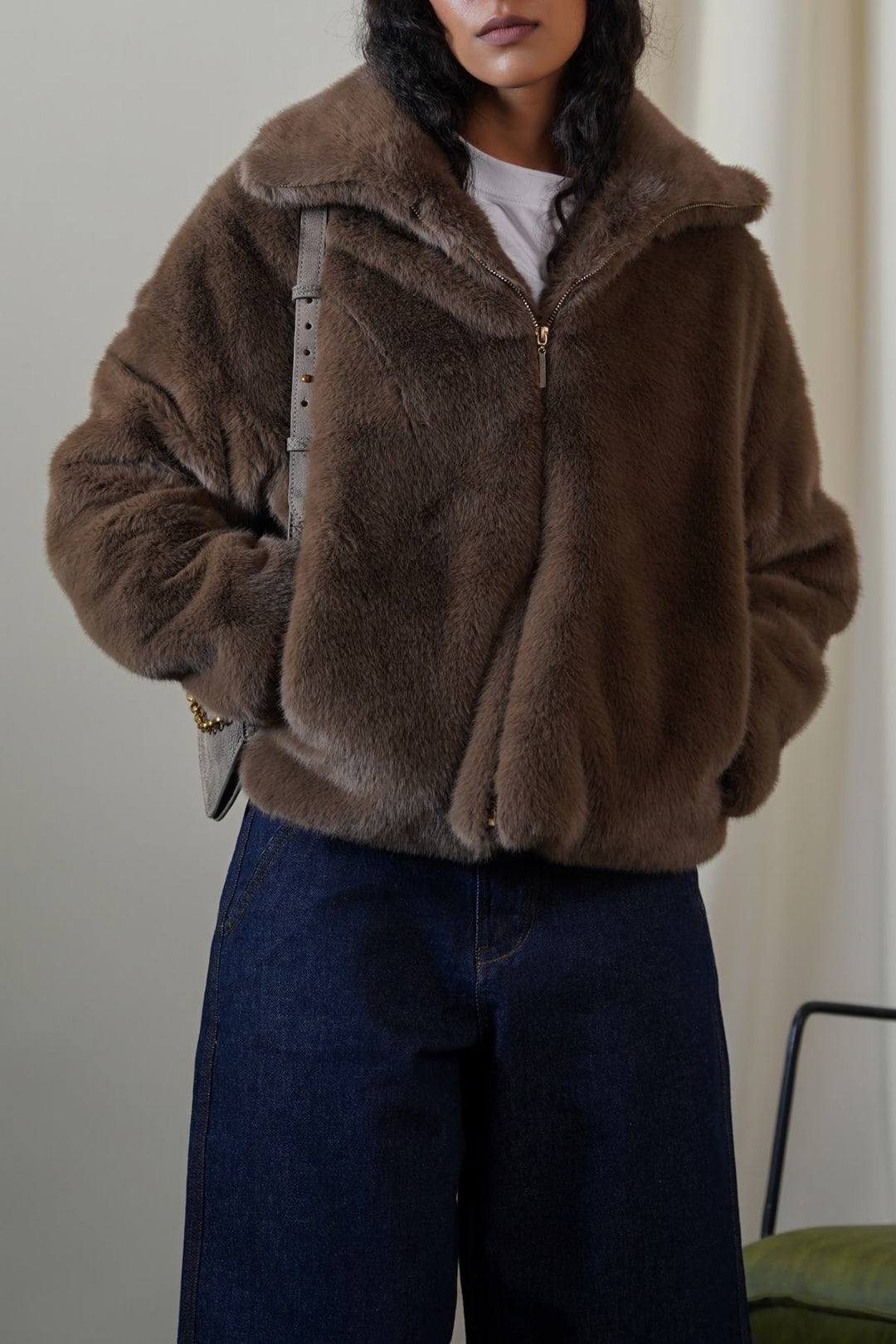 BROWN FUNNEL NECK FUR JACKET