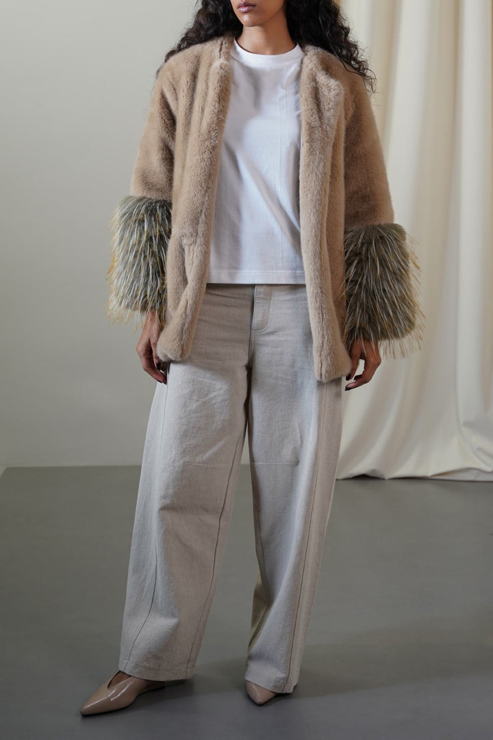 KHAKI MIDI FEATHERED FUR COAT