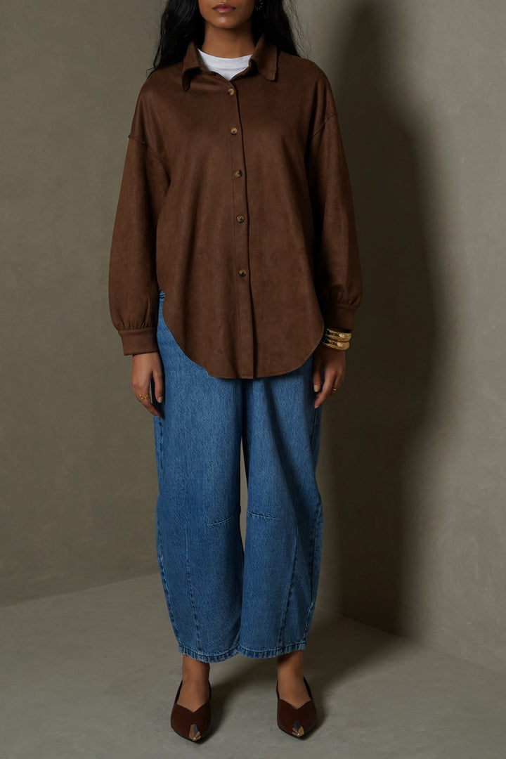 BROWN CUT-HEM SUEDE SHIRT