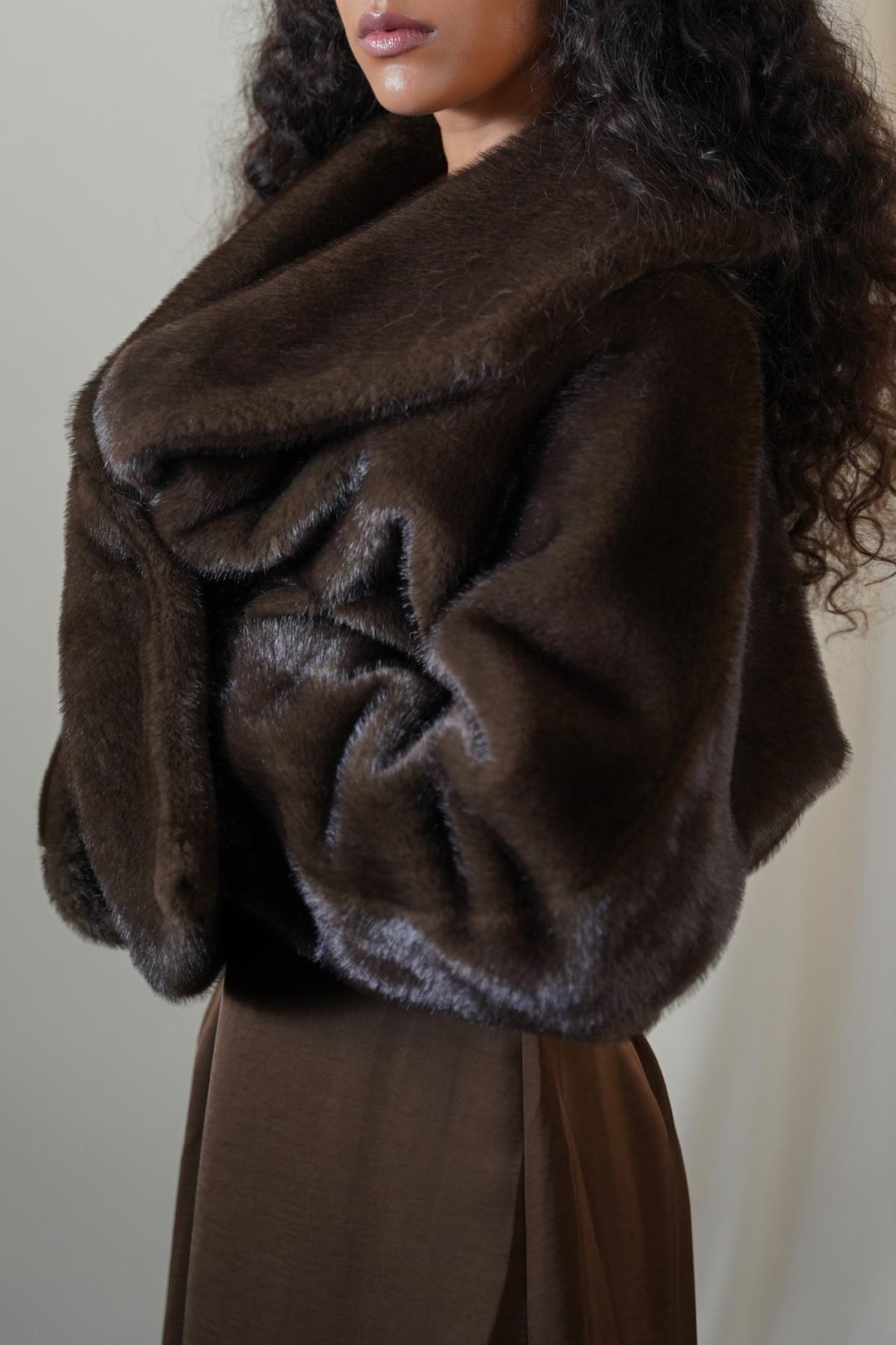 COFFEE SHORT WRAP FUR JACKET
