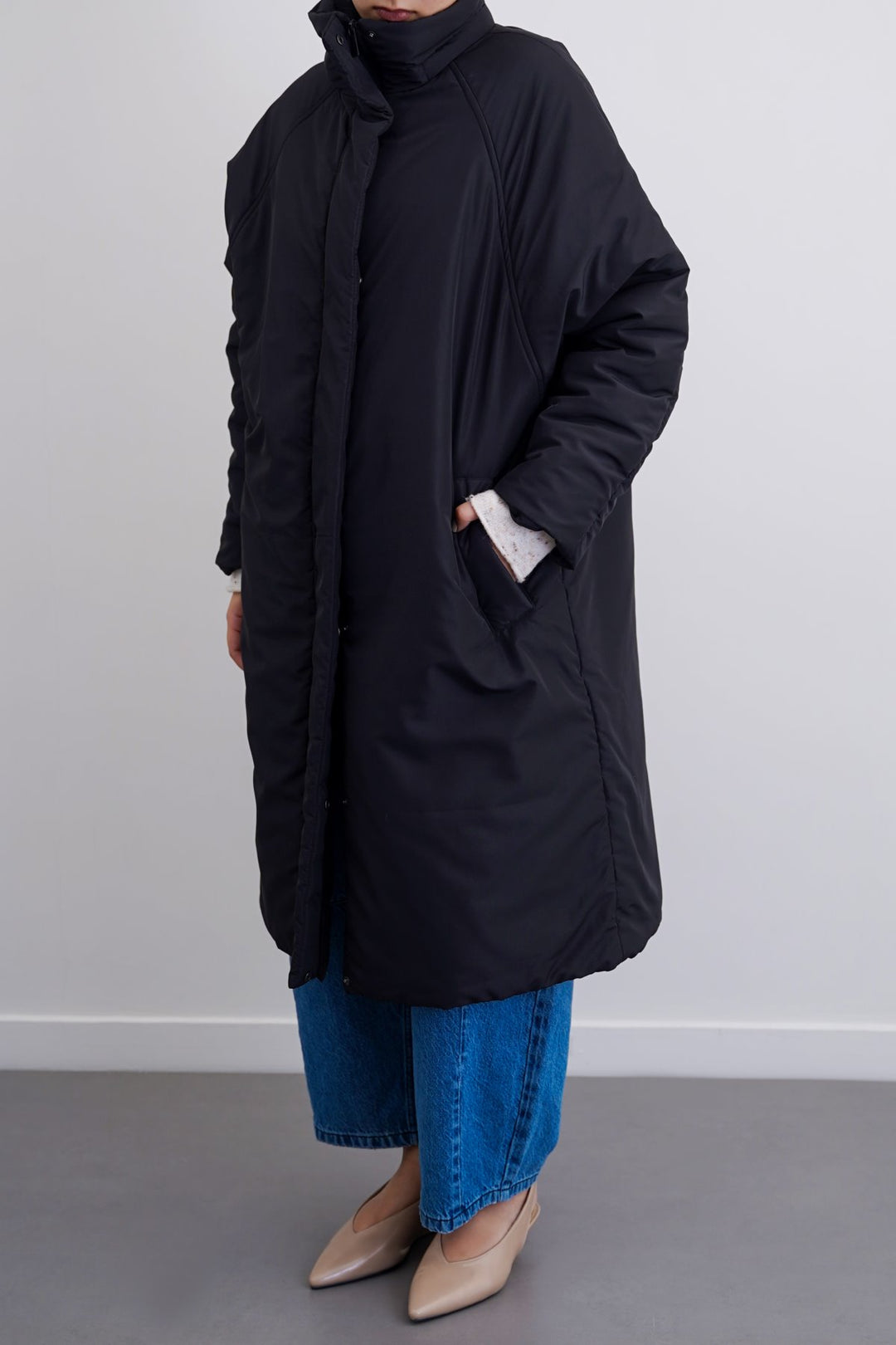 BLACK CAMP ESSENTIAL PUFFER