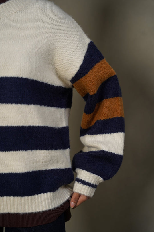 CREAM SKIPPER SWEATER