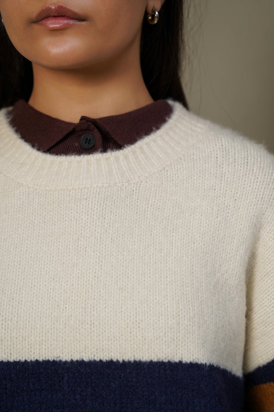 CREAM SKIPPER SWEATER