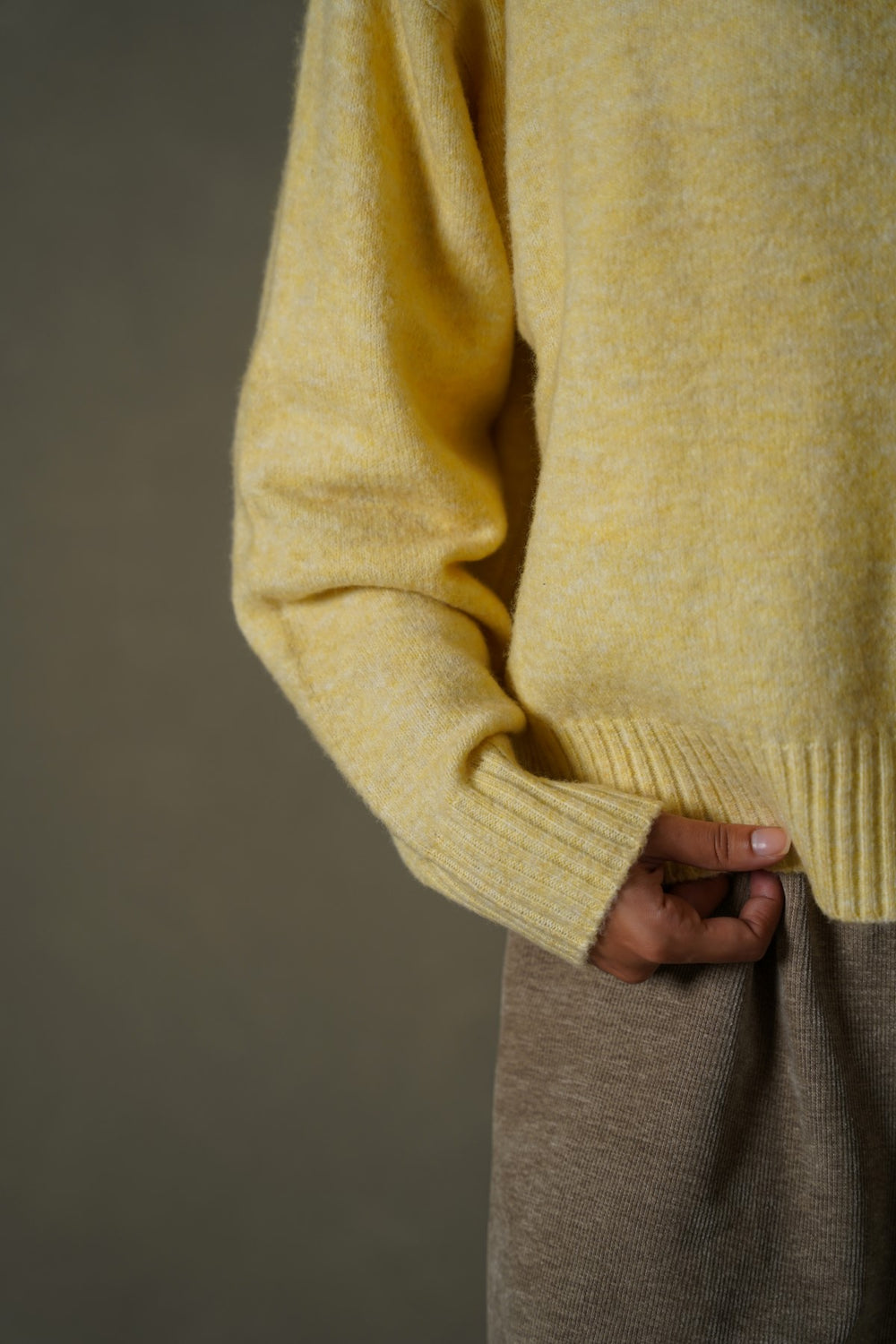 LIME SOFT BUTTER SWEATER