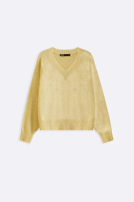 LIME SOFT BUTTER SWEATER