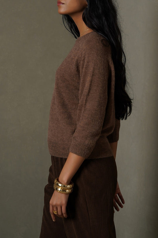 BROWN BEAR HUG SWEATER